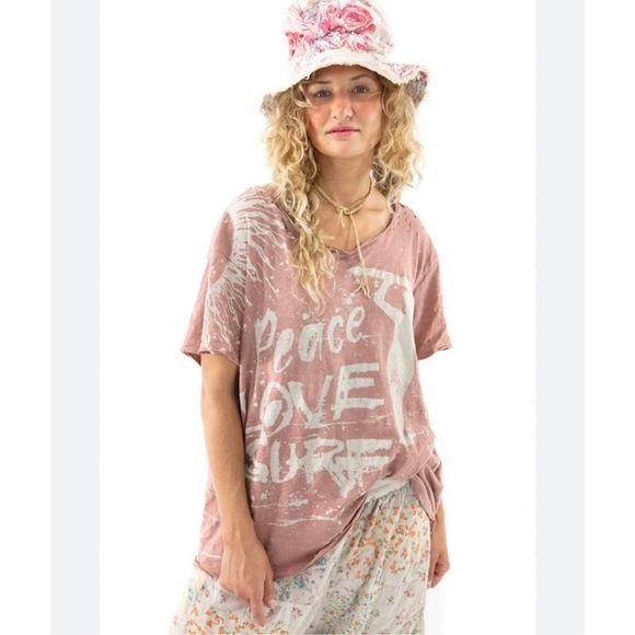Magnolia Pearl - Peace, Love and Surf Tee Size OS - Picture 1 of 8